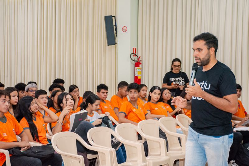  <div class='credito_fotos'>Foto: Karla Reis &nbsp;&nbsp;|&nbsp;&nbsp; <a href='/midias/2025/originais/9170_8c1e6b98-ae2d-b03c-dd2e-0d78c9976dab.jpg' download><i class='fa-solid fa-download'></i> Download</a></div>