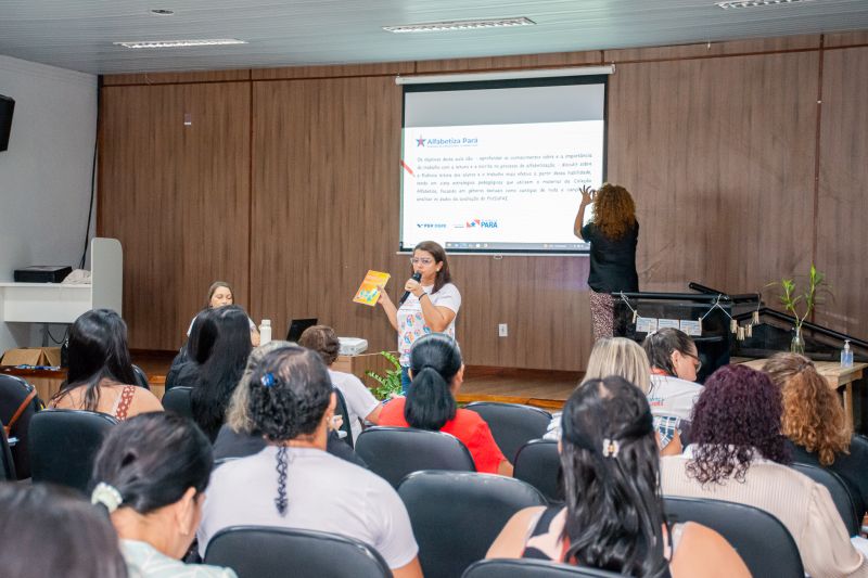  <div class='credito_fotos'>Foto: Karla Reis &nbsp;&nbsp;|&nbsp;&nbsp; <a href='/midias/2025/originais/9172_5d8b4407-aa5f-a4ca-d493-7e407434ca2c.jpg' download><i class='fa-solid fa-download'></i> Download</a></div>