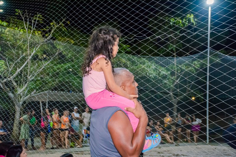  <div class='credito_fotos'>Foto: Karla Reis &nbsp;&nbsp;|&nbsp;&nbsp; <a href='/midias/2025/originais/9179_40ffe637-7bcf-fec8-1ef7-1dfaf19db716.jpg' download><i class='fa-solid fa-download'></i> Download</a></div>