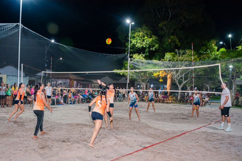  <div class='credito_fotos'>Foto: Karla Reis &nbsp;&nbsp;|&nbsp;&nbsp; <a href='/midias/2025/originais/9179_8687e0b5-5487-eb34-bede-4c666aae1d3b.jpg' download><i class='fa-solid fa-download'></i> Download</a></div>