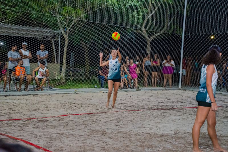  <div class='credito_fotos'>Foto: Karla Reis &nbsp;&nbsp;|&nbsp;&nbsp; <a href='/midias/2025/originais/9179_a82d83e0-b9e7-f892-9d8b-c5a8e0f2d43b.jpg' download><i class='fa-solid fa-download'></i> Download</a></div>