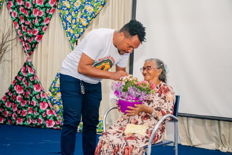  <div class='credito_fotos'>Foto: Karla Reis &nbsp;&nbsp;|&nbsp;&nbsp; <a href='/midias/2025/originais/9185_4f718c89-f02a-1072-c914-0e204934f63b.jpg' download><i class='fa-solid fa-download'></i> Download</a></div>