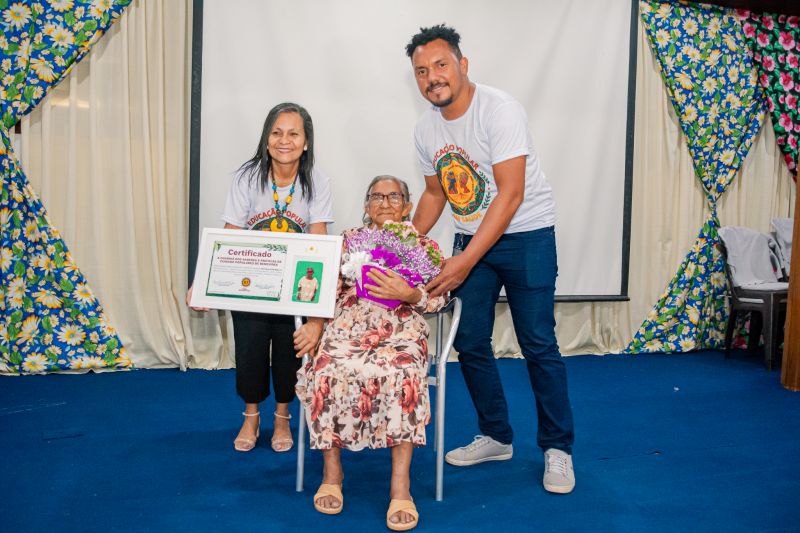  <div class='credito_fotos'>Foto: Karla Reis &nbsp;&nbsp;|&nbsp;&nbsp; <a href='/midias/2025/originais/9185_7a8561d3-76cf-d618-16e9-b7e38f280721.jpg' download><i class='fa-solid fa-download'></i> Download</a></div>