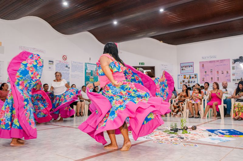  <div class='credito_fotos'>Foto: Karla Reis &nbsp;&nbsp;|&nbsp;&nbsp; <a href='/midias/2025/originais/9185_ac94f4d8-3cfd-02df-f70d-173763731998.jpg' download><i class='fa-solid fa-download'></i> Download</a></div>