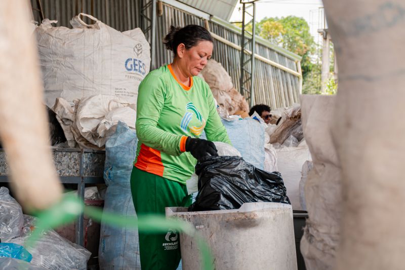  <div class='credito_fotos'>Foto: Karla Reis &nbsp;&nbsp;|&nbsp;&nbsp; <a href='/midias/2025/originais/9188_ab222da6-6505-6f77-3f55-a9fd7793e50b.jpg' download><i class='fa-solid fa-download'></i> Download</a></div>