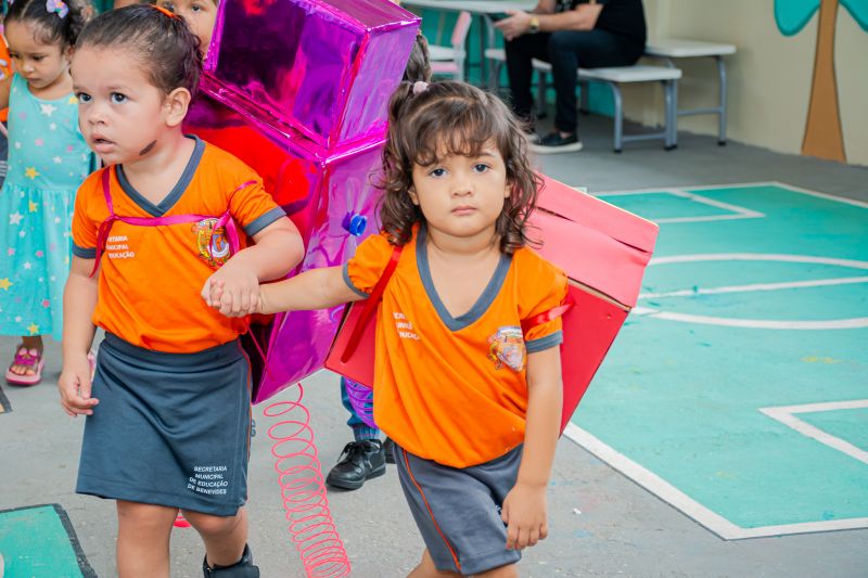  <div class='credito_fotos'>Foto: Karla Reis &nbsp;&nbsp;|&nbsp;&nbsp; <a href='/midias/2025/originais/9190_5a4db3f0-d3d5-7bd2-c5ca-37aa18593418.jpg' download><i class='fa-solid fa-download'></i> Download</a></div>