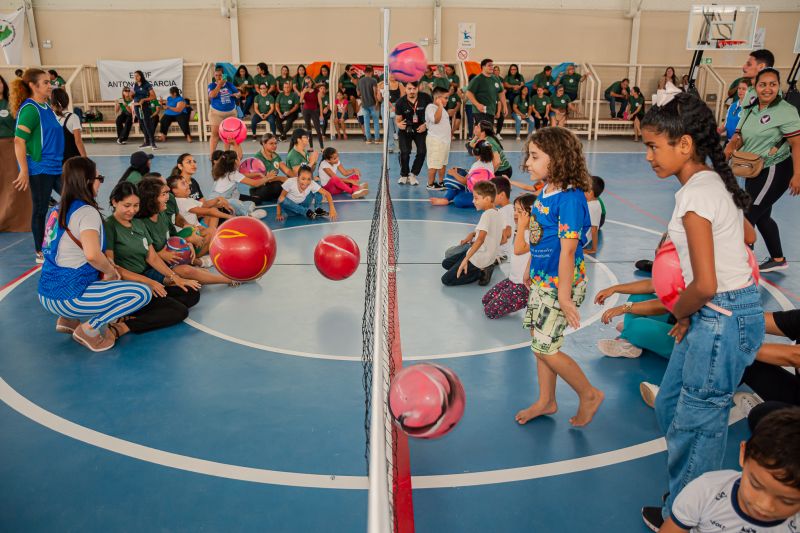  <div class='credito_fotos'>Foto: Karla Reis &nbsp;&nbsp;|&nbsp;&nbsp; <a href='/midias/2025/originais/9193_5c634be3-a4a7-ed4f-5956-a24f5ebedd26.jpg' download><i class='fa-solid fa-download'></i> Download</a></div>