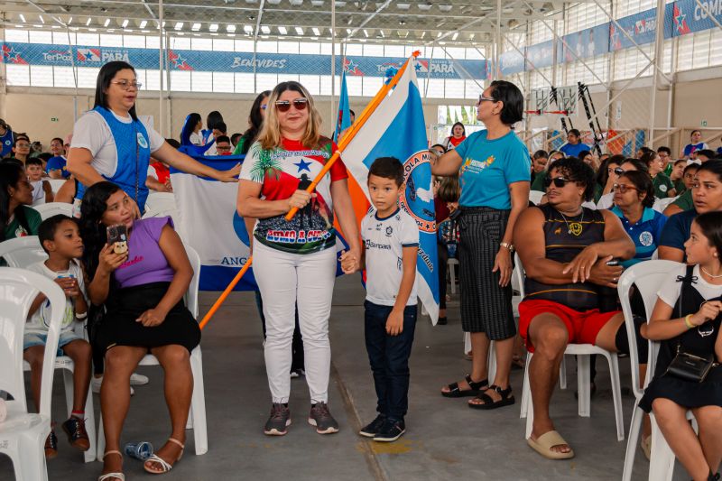  <div class='credito_fotos'>Foto: Karla Reis &nbsp;&nbsp;|&nbsp;&nbsp; <a href='/midias/2025/originais/9193_7e8f112f-3c52-c737-5c3b-ac80868c9697.jpg' download><i class='fa-solid fa-download'></i> Download</a></div>