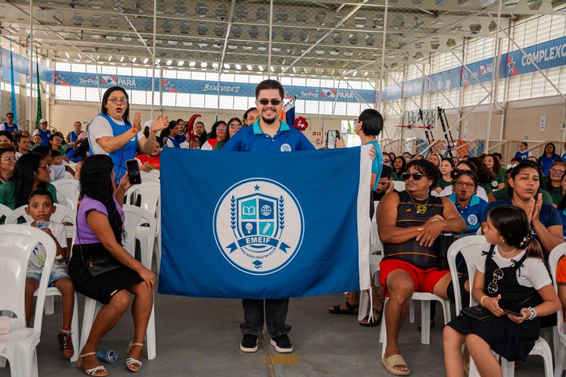  <div class='credito_fotos'>Foto: Karla Reis &nbsp;&nbsp;|&nbsp;&nbsp; <a href='/midias/2025/originais/9193_ccd4f980-7c5a-f628-cc1a-a0775cc45b78.jpg' download><i class='fa-solid fa-download'></i> Download</a></div>