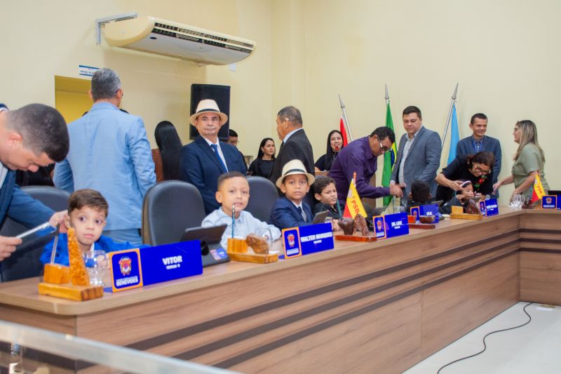  <div class='credito_fotos'>Foto: Karla Reis &nbsp;&nbsp;|&nbsp;&nbsp; <a href='/midias/2025/originais/9195_52995211-4e5c-60c0-4754-55cc89424b00.jpg' download><i class='fa-solid fa-download'></i> Download</a></div>