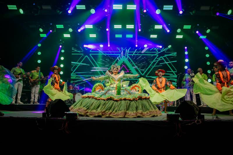 Sassaricando segue animando Benevides em seu terceiro dia de festejo