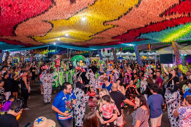 Sassaricando segue animando Benevides em seu terceiro dia de festejo