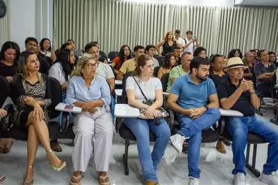 galeria: CERTIFICAÇÃO DO CURSO DE INGLÊS PARA EMPREENDEDORES