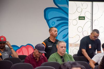 galeria: ATIVIDADE SOBRE TRÂNSITO PARA MOTORISTAS E MONITORES DE TRANSPORTE ESCOLAR