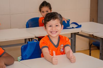 notícia: Alunos da Rede Municipal rertonam às aulas nesta segunda-feira, 10