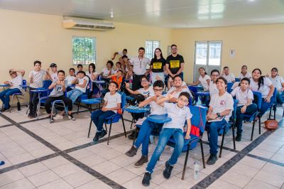 notícia: Campanha Maio Amarelo, de segurança no trânsito, chega às crianças e aos adolescentes do programa PMzito