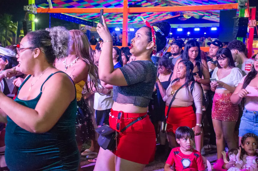  <div class='credito_fotos'>Foto: Karla Reis &nbsp;&nbsp;|&nbsp;&nbsp; <a href='/midias/2026/originais/20260219041839-GF00009314-F00111610.webp' download><i class='fa-solid fa-download'></i> Download</a></div>