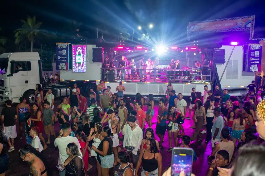  <div class='credito_fotos'>Foto: Karla Reis &nbsp;&nbsp;|&nbsp;&nbsp; <a href='/midias/2026/originais/20260219041848-GF00009314-F00111618.webp' download><i class='fa-solid fa-download'></i> Download</a></div>