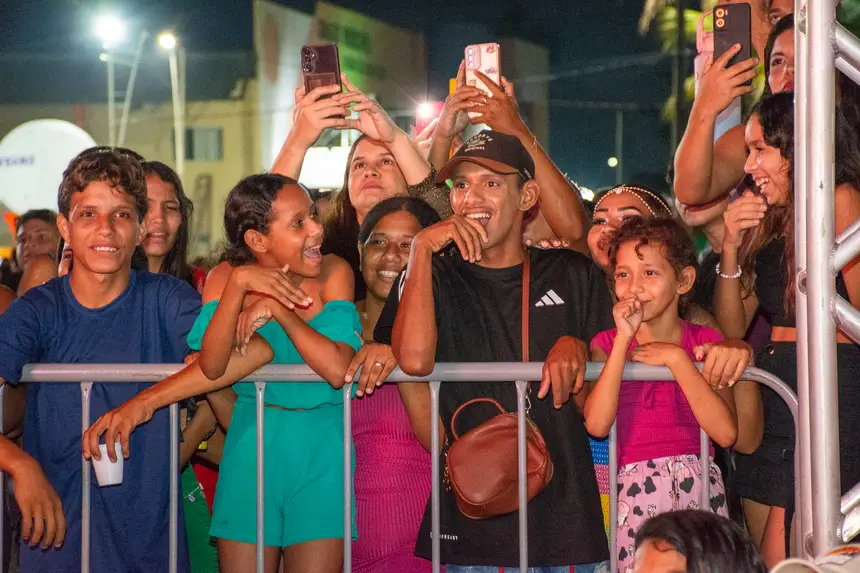  <div class='credito_fotos'>Foto: Karla Reis &nbsp;&nbsp;|&nbsp;&nbsp; <a href='/midias/2026/originais/20260219041901-GF00009314-F00111632.webp' download><i class='fa-solid fa-download'></i> Download</a></div>