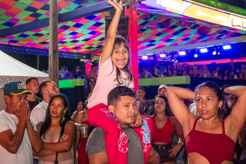  <div class='credito_fotos'>Foto: Karla Reis &nbsp;&nbsp;|&nbsp;&nbsp; <a href='/midias/2026/originais/20260219041903-GF00009314-F00111634.webp' download><i class='fa-solid fa-download'></i> Download</a></div>