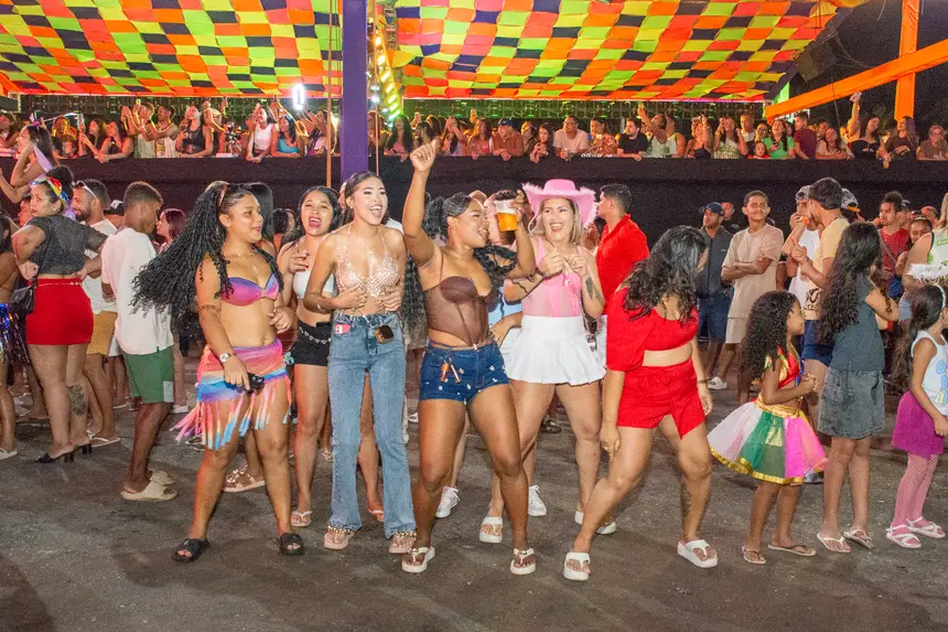  <div class='credito_fotos'>Foto: Karla Reis &nbsp;&nbsp;|&nbsp;&nbsp; <a href='/midias/2026/originais/20260219041908-GF00009314-F00111639.webp' download><i class='fa-solid fa-download'></i> Download</a></div>