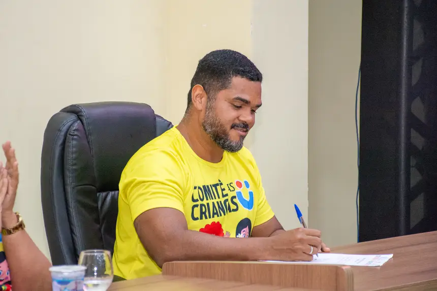  <div class='credito_fotos'>Foto: Karla Reis &nbsp;&nbsp;|&nbsp;&nbsp; <a href='/midias/2026/originais/20260416130443-GF00009373-F00114382.webp' download><i class='fa-solid fa-download'></i> Download</a></div>