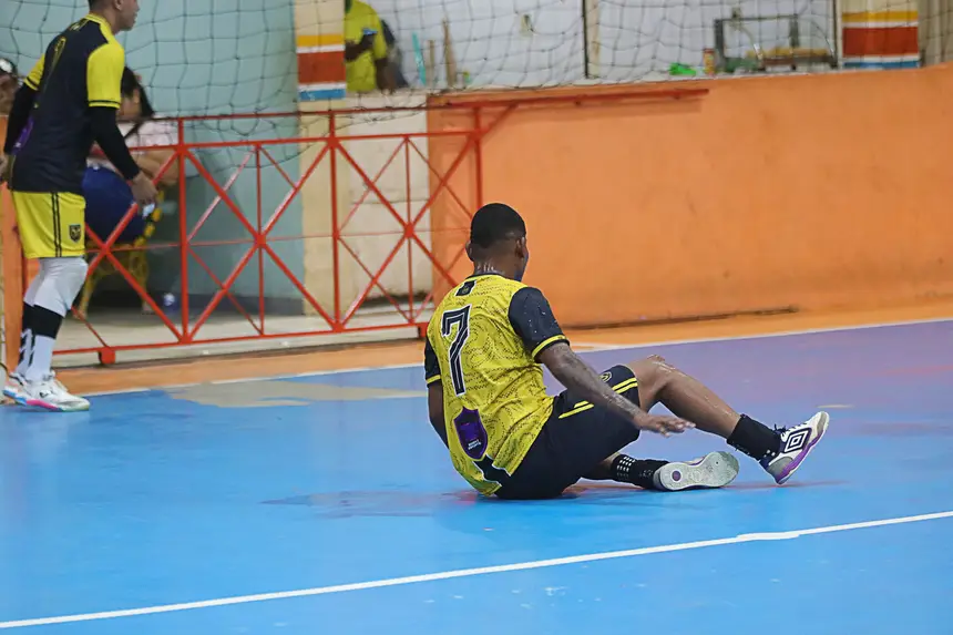 Campeonato Série B <div class='credito_fotos'>Foto: Márcio Souza &nbsp;&nbsp;|&nbsp;&nbsp; <a href='/midias/2026/originais/20260625235836-GF00009454-F00118845.webp' download><i class='fa-solid fa-download'></i> Download</a></div>
