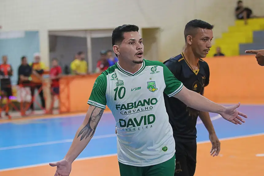 Campeonato Série B <div class='credito_fotos'>Foto: Márcio Souza &nbsp;&nbsp;|&nbsp;&nbsp; <a href='/midias/2026/originais/20260625235840-GF00009454-F00118848.webp' download><i class='fa-solid fa-download'></i> Download</a></div>